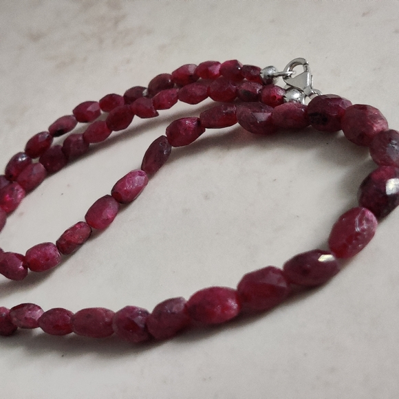 Genuine Faceted Rubies Necklace w/Sterling Silver Clasp - Picture 9 of 16